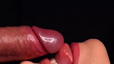 CLOSE UP Tongue and Lips BLOWJOB BEST