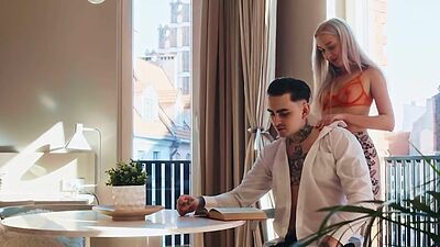 21yo GF with perky boobs passionately fucked in pussy