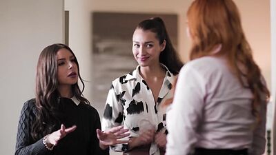 Lauren Phillips VR Double Penetration Experience