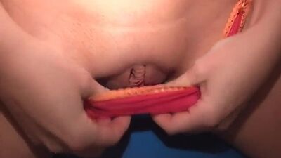 Lexy lohan strips off and shows her pussy