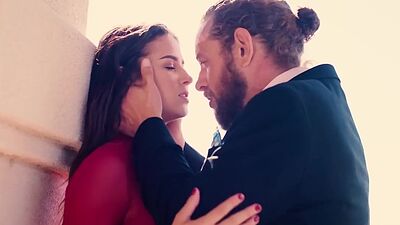 Doggystyle GF sucks and enjoys passionate sex outdoor