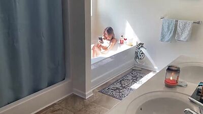 Caught my Step Sis Masturbating in Bath