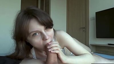 Hot Cute Girl Enjoys Dick Swallows Cum and Gets on her Face