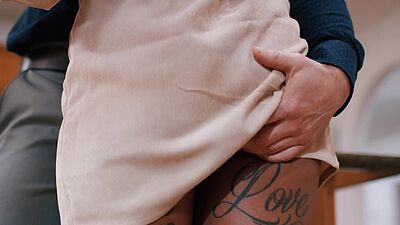 Horny ebony MILF with big ass cheated on boyfriend and almost got caught