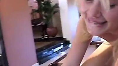 Little Summer eats out horny lez