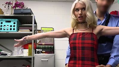 Some pussy action for Emma Rosie and Giovanni