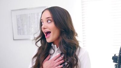 Who is better fucker big ass Lana Rhoades or naughty big teen Gia Paige?