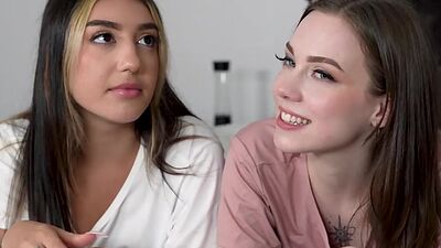 Violet and Venus got fucked from a truth or dare game