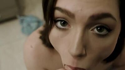 Anal MILF enjoys fucking in threesome with nasty fucker