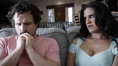 Penny Barber giving Robby Apples a sloppy blowjob
