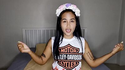 Sexy Asian teen with big ass Lily Koh fucked herself during hot solo stream