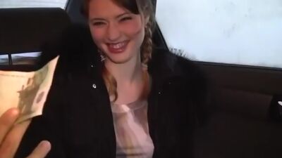 Teen amateur girls sex in the car