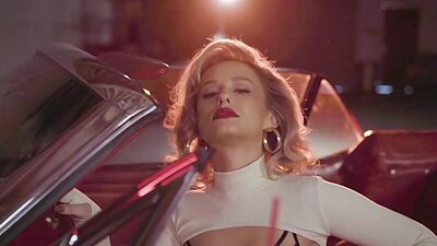 Beautiful teen Polina passion posing and babe exposed her perfect body.