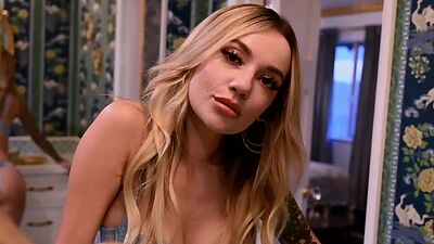 Perfect blonde teen Junipr Keiko exposed sexy body and posed in lingerie