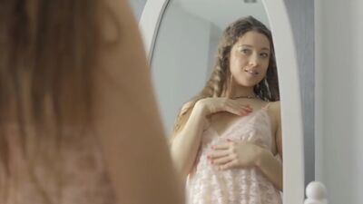 Stephany in curly chick loves her dildo