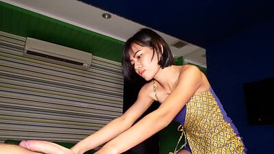 Amateur Thai massage teen Neung chasing  away stress in her clients body