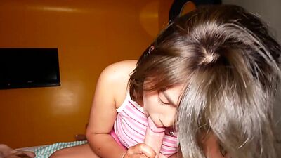 Thai teen amateur gives her tourist client a sex massage to remember