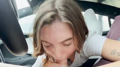 Sexy Petite Blonde Amateur Fucks in Tesla Autopilot
