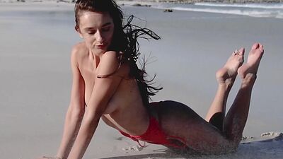 The most gorgeous brunette babe alive today is named Gloria Sol