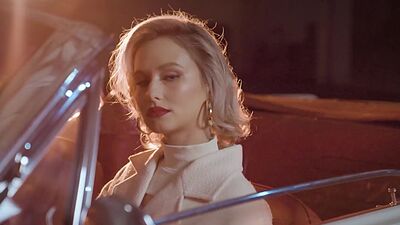 Perfect ass teen posing and striptease so babe exposed her amazing booty