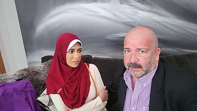 James Bartholet watches his wife Reyna Belle sucking a big cock