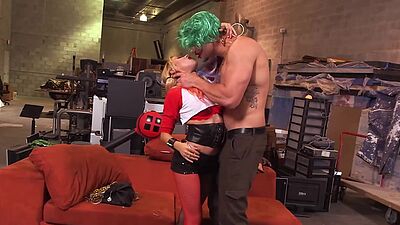 Lascivious teen pussy filled with thug clown big cock