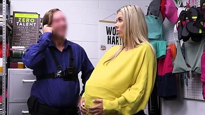 Blonde pays for food with blowjob