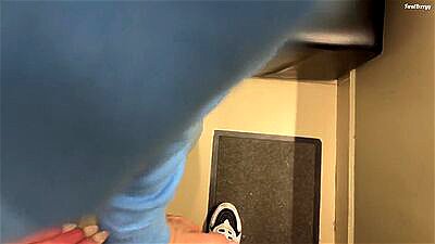 A real creampie in the FITTING ROOM! Cum in my tight pussy while I try on jeans. FeralBerryy