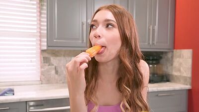 Stepsister teen Jessica Marie really needed something to suck on apparently