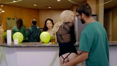 Sisters Jericha Jem and Piper Perri set aside their arguing to tag team their step brother with BJs and a horny fuck