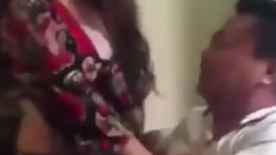 amateur chinese belly and tits flashing