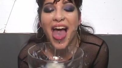 AMERICAN BUKKAKE 25 - Scene 1