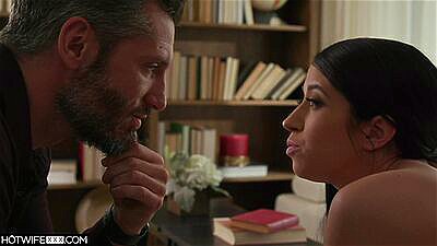 HOTWIFEXXX - Watch Your Wife Fuck a BIg Dick and Scream (Alex Coal)