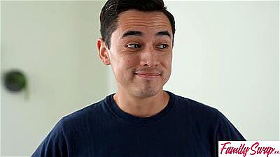 Megan Marx cheers on Milf Cherry Kiss, "Yeah, Suck that Dick SwapMom!" - S8:E5