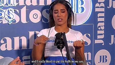 Natalia Garcia Orders a hamburger to suck the delivery guy's cock on Juan Bustos Podcast