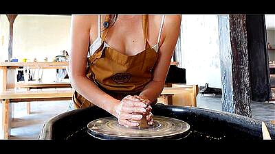 A DAY IN BALI - LUNA'S JOURNEY (EPISODE 42)