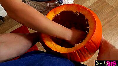 Step Brother Fucks step Sister Right Next To ! S3:E11