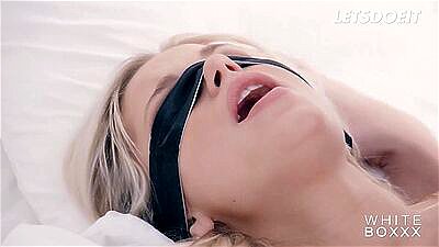 Gorgeous Girlfriends Lola Myluv & Lucy Li Get Together For Romantic Lesbian Sex - WHITEBOXXX