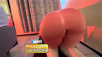 My personal trainer ripped my pants and fucked me without a condom - Drii Cordeiro