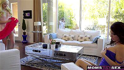 Stepmilf Jessica Jaymes confronts Elsa Jean, "I heard You haven't had a Proper Orgasm" -S5:E3