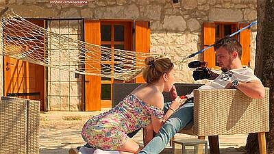 Friend's wife asked for help! Cum in her mouth!