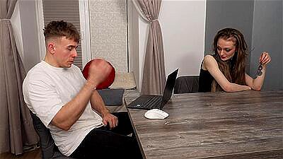 Hot Babe Takes Charge, Gets a Messy Creampie