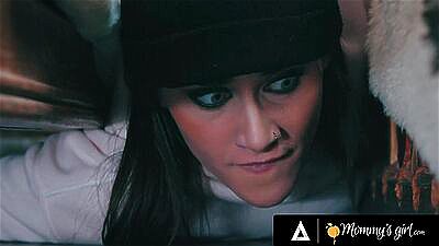 MOMMY'S GIRL - Stuck Thief Receives DISCIPLINE SPANKING & ROUGH SEX After Being Caught By Angry MILF