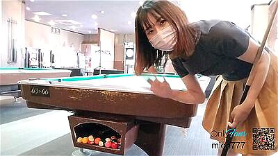 [Private video] Creampie sex for a hot married woman in a japanese manga café where we can't speak