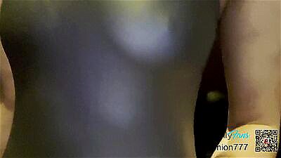 [Private video] Creampie sex for a hot married woman in a japanese manga café where we can't speak