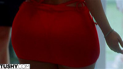 TUSHY Curvy goddess Violet Myers double penetration debut
