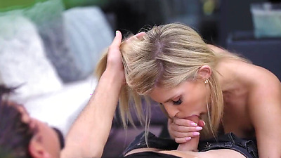 21 SEXTURY - Hot Babe Candee Licious Starts Her Day With A Big Cock In Her Beautiful Ass