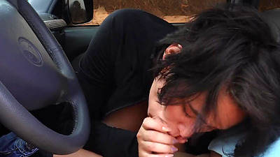 Busty milf wants to fuck hard in the car and earns a big pearl necklace cumshot