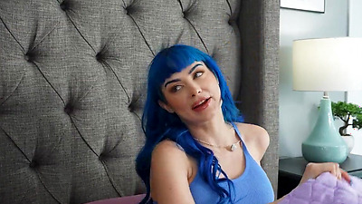 Jewelz Needs a Big Cock