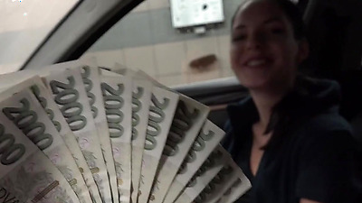 Anne In A Service Station ???? - Anie Darling